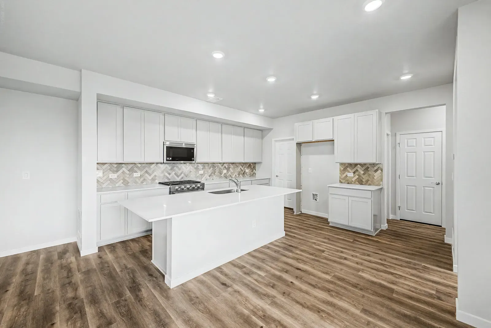 Featured view of 5802 N. Perth Street
